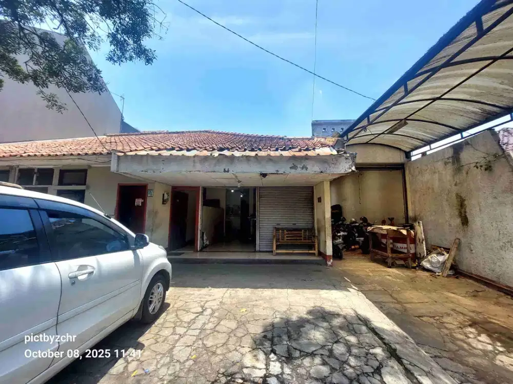 Rumah Hitung Tanah di Sayap Buah Batu. Lokasi Strategis