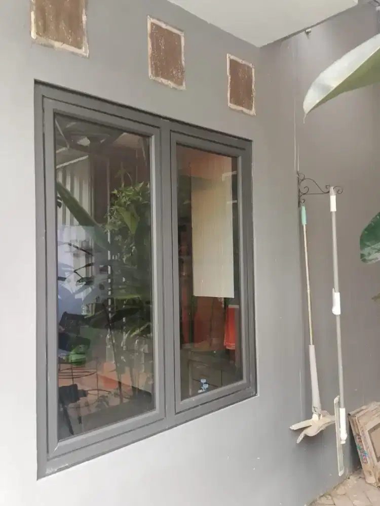 Jendela aluminium
