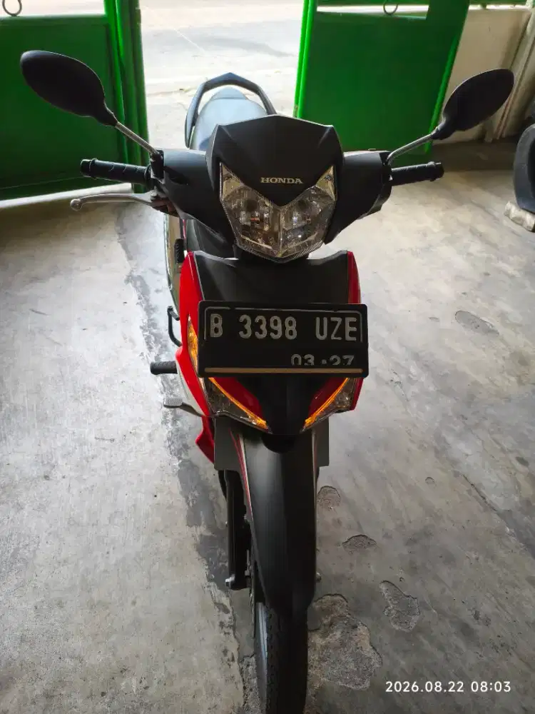 Supra x 125 merah