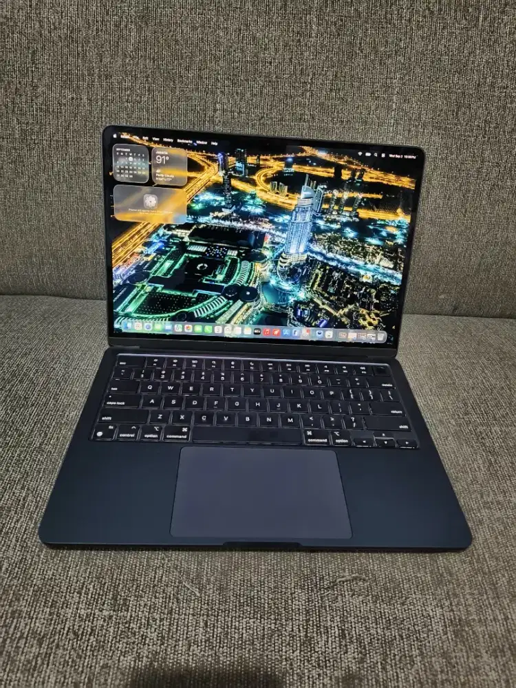 MacBook Air M2 Retina 13in 2022 No Box(ibox) Chip Apple M2 Ram16/256GB