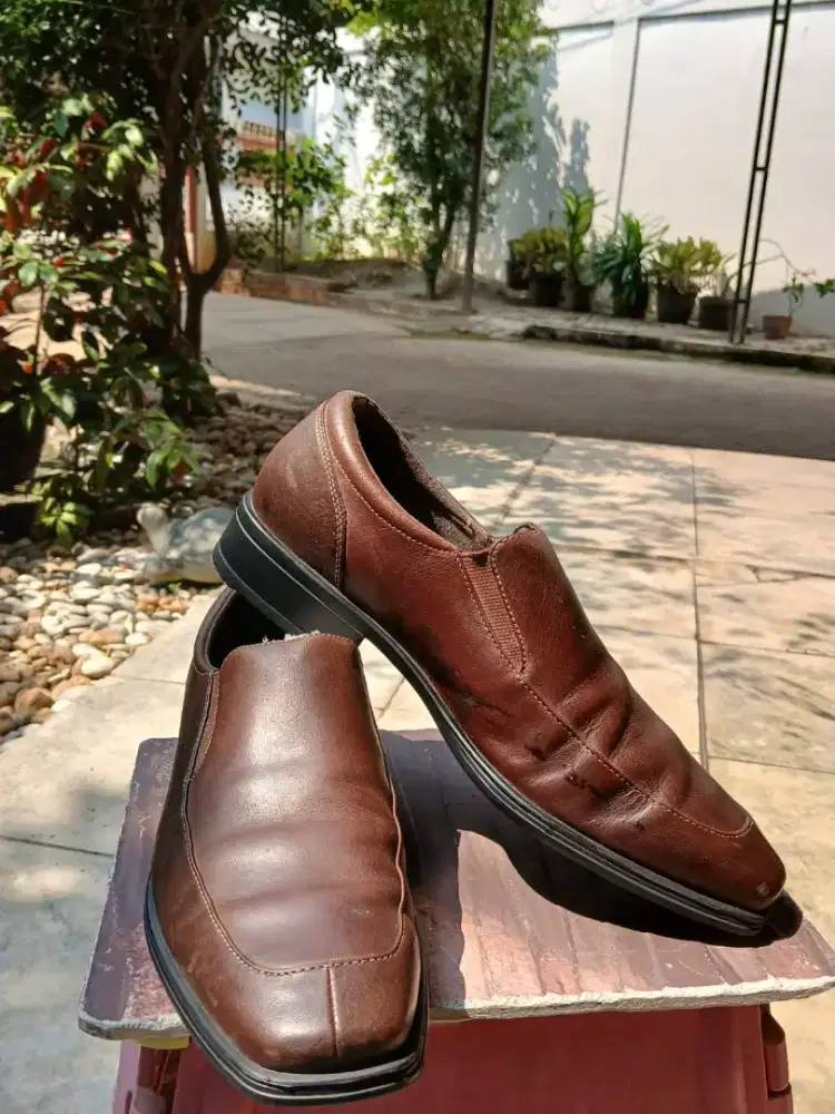Jual Sepasang Sepatu Pria Piere Cardin Kulit