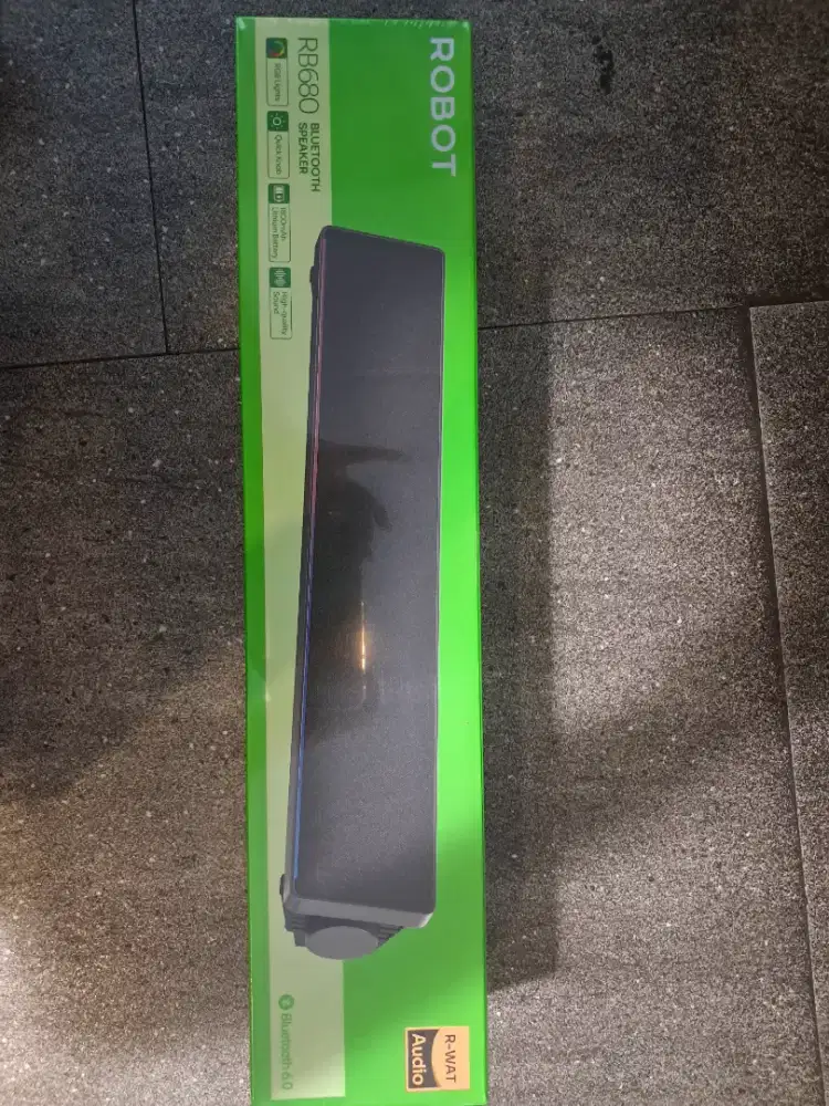 speaker Robot rb680