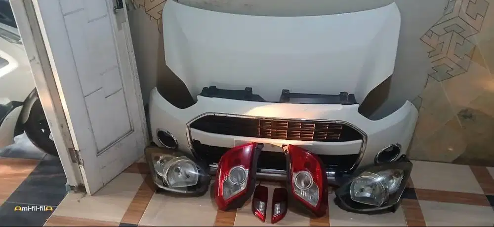 Dijual Kap mesin, Headlamp dan Stoplamp ori Ayla2015