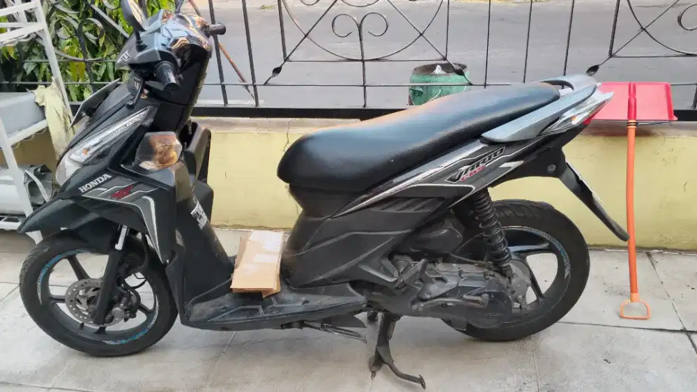 Honda vario 2011 srt² lengkap dan tembus