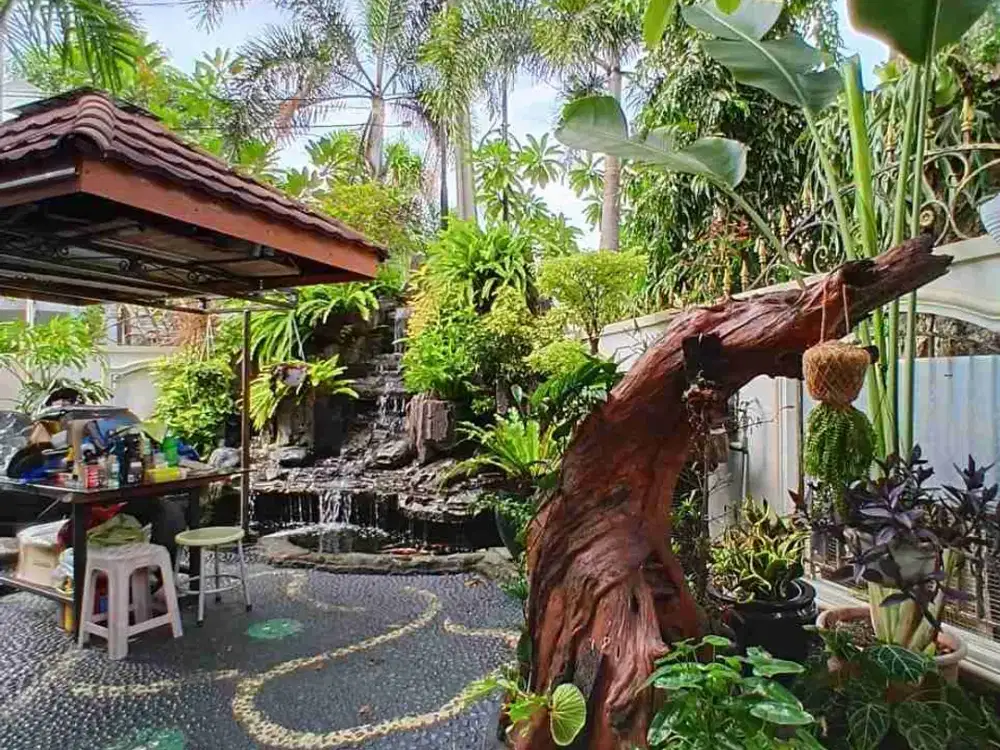 Dijual Rumah Hoek di Gading Kirana Timur Kelapa Gading