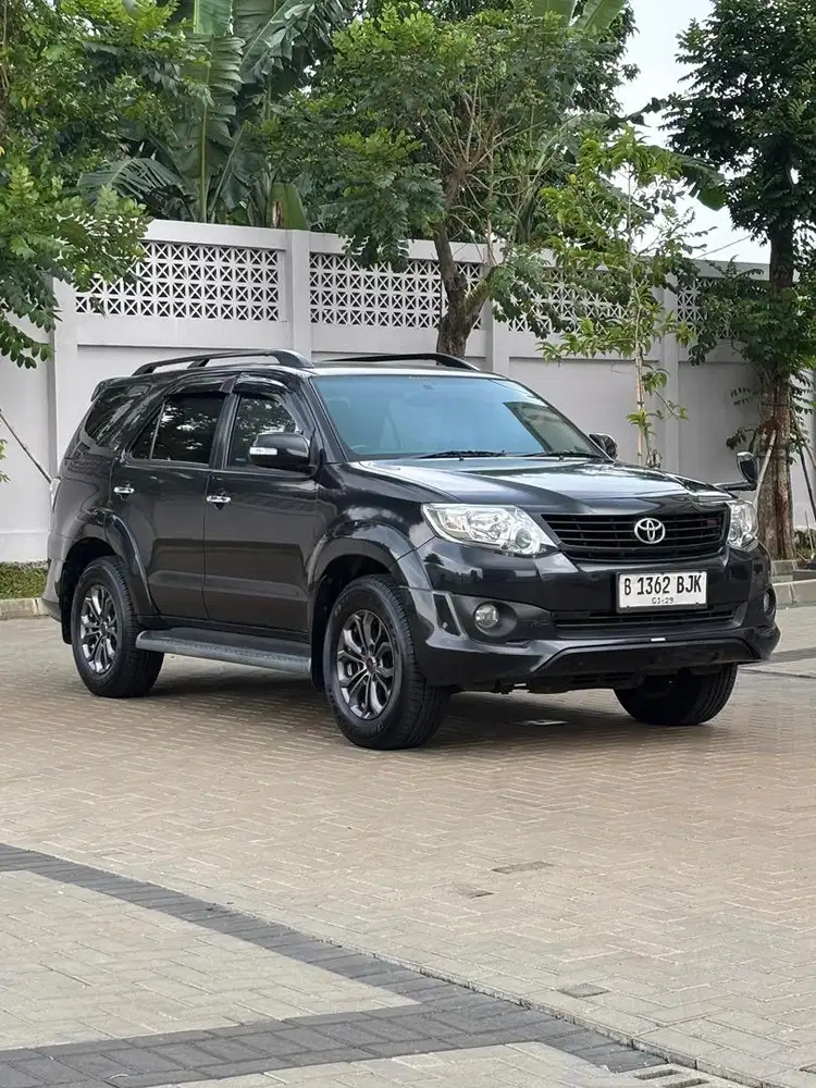 Fortuner TRD Sportivo 2014 Bensin - Genap - Automatic - PJK Jan'27