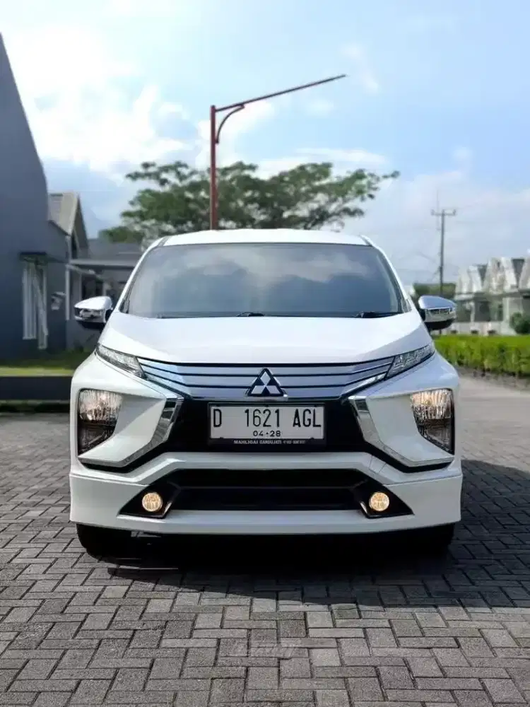 Mitsubishi Xpander ULTIMATE 2018
antik low km