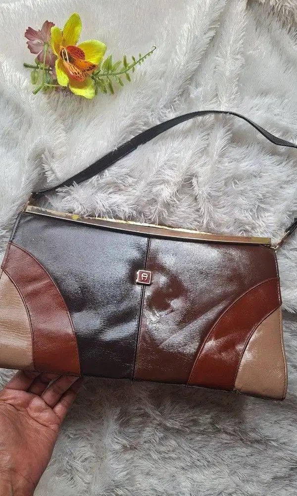 Vintage 1980s Etienne Aigner Patchwork Leather Frame Clutch Shoulder B