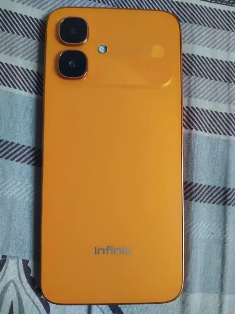 Infinix Smart 20 – RAM 4GB + 4GB Extended RAM / 128GB