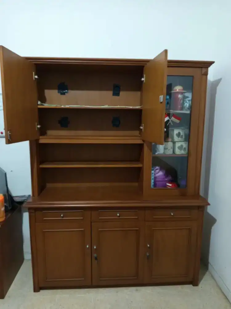 Lemari Kayu asli