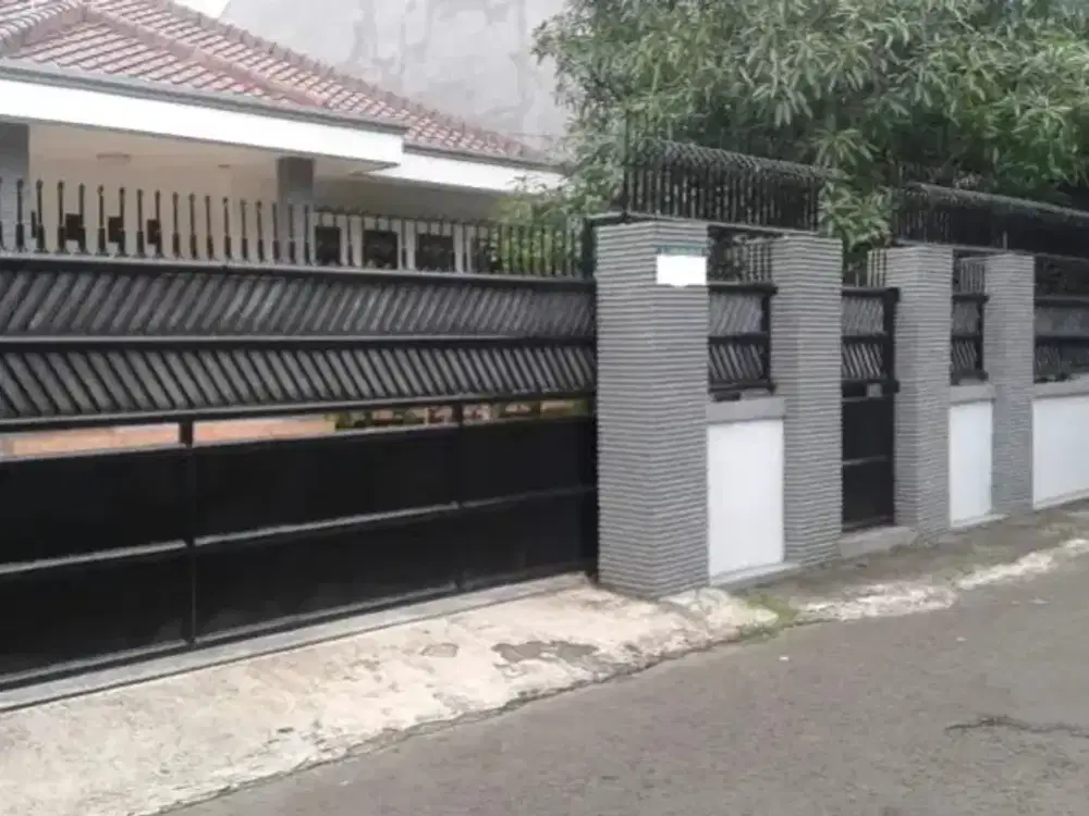 Di Jual Rumah 2 Lantai Siap Huni di Cipinang Muara, Jatinegara, Jakarta Timur