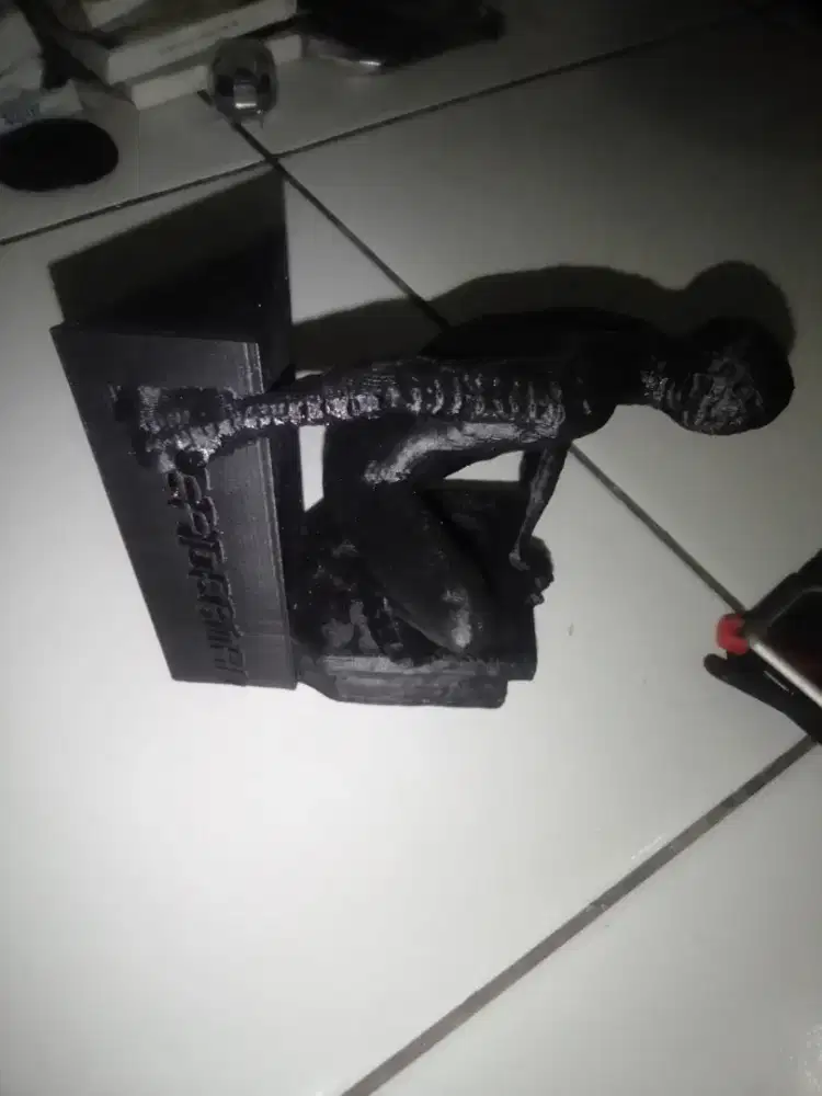 Spiderman hitam
