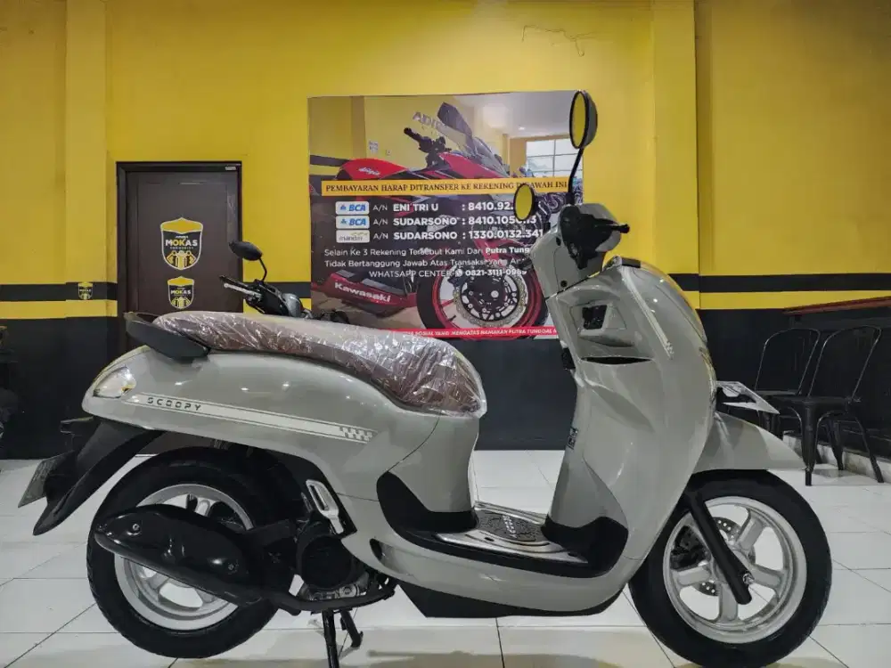 HONDA NEW SCOOPY STYLISH KM LOW SIAP PAKAI