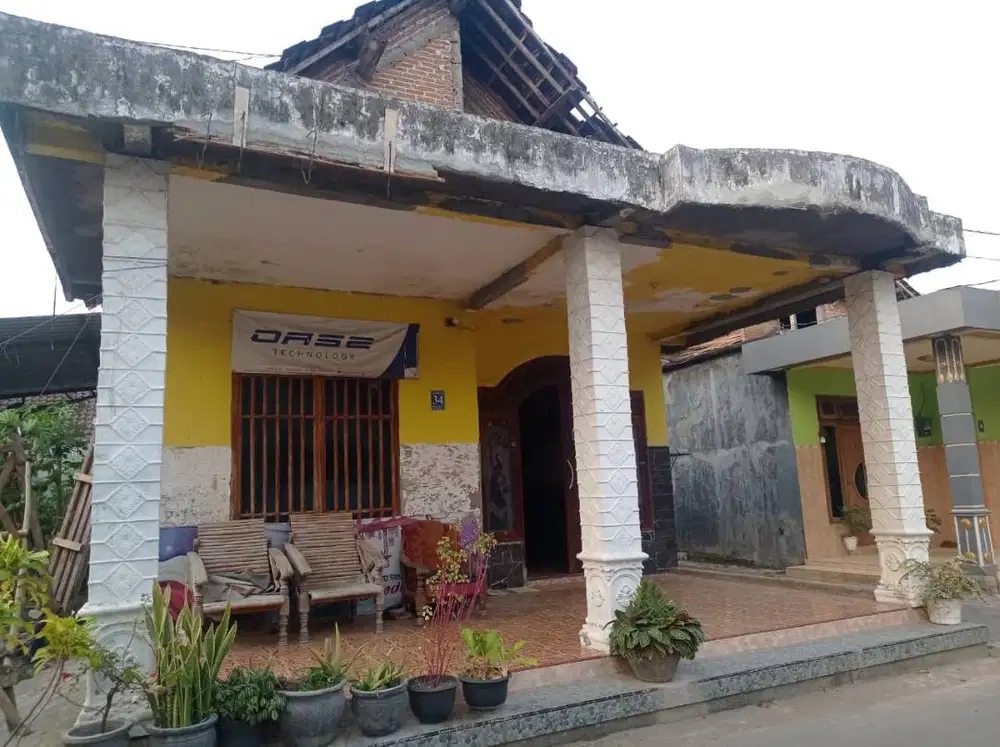 Rumah Strategis