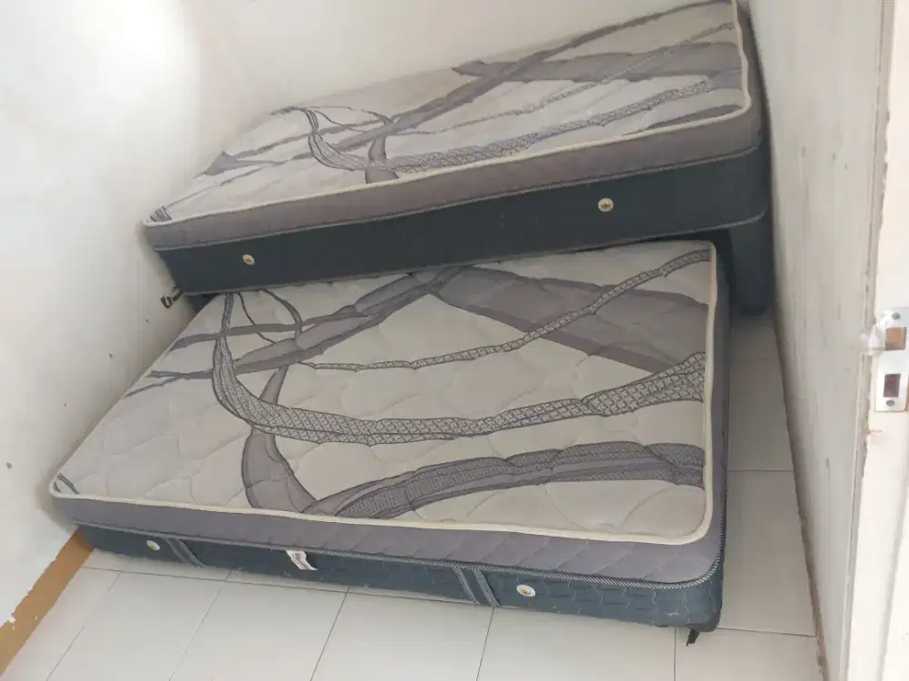 Spring Bed bagian atas saja