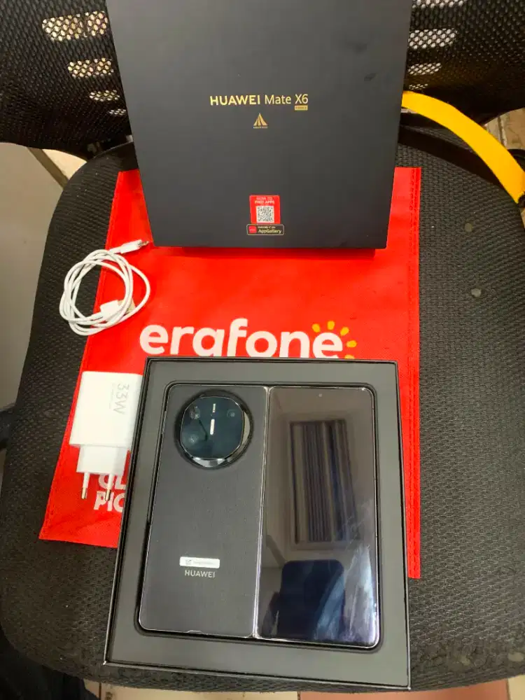 Huawei mate X6 12/512