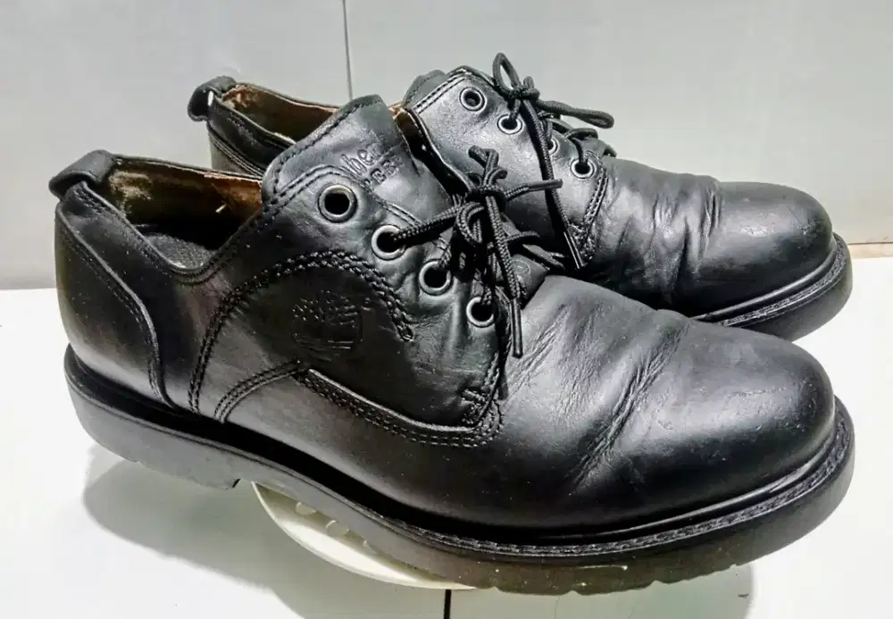 Size 43 - Timberland - Sepatu Pria Casual Kulit Keren