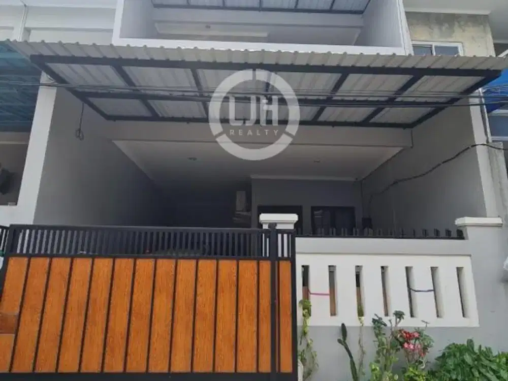 Rumah di Kelapa Molek Kelapa Gading Jakarta Utara Sudah Tinggi Dari Jalan