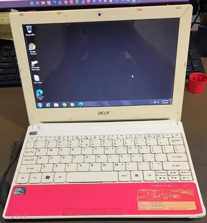 Di Jual LAPTOP ACER ASPIRE ONE HAPPY