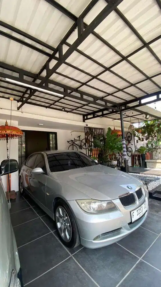 BMW 320i 2012 Bensin
