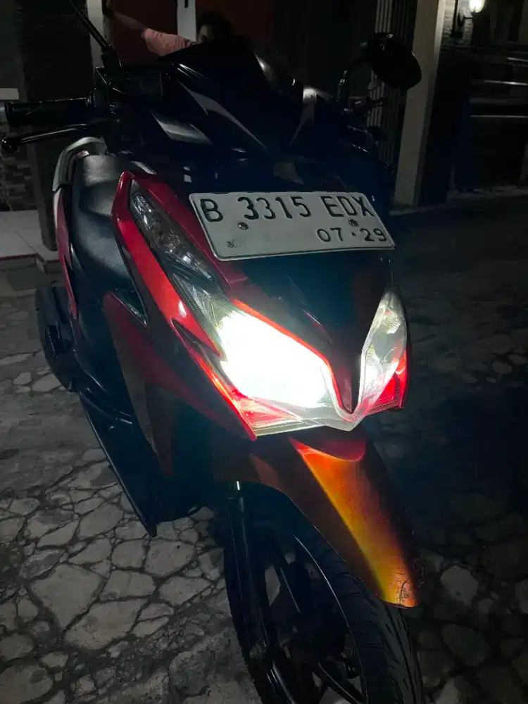 VARIO KZR 2014 PAJAK HIDUP 2027 B Depok tangan ke 1