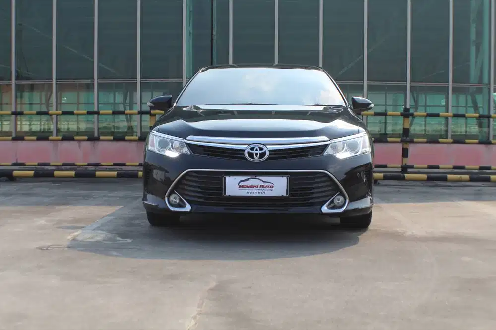 [ODO 40RB] Toyota Camry 2.5 V 2017 At Matic G Hybrid
