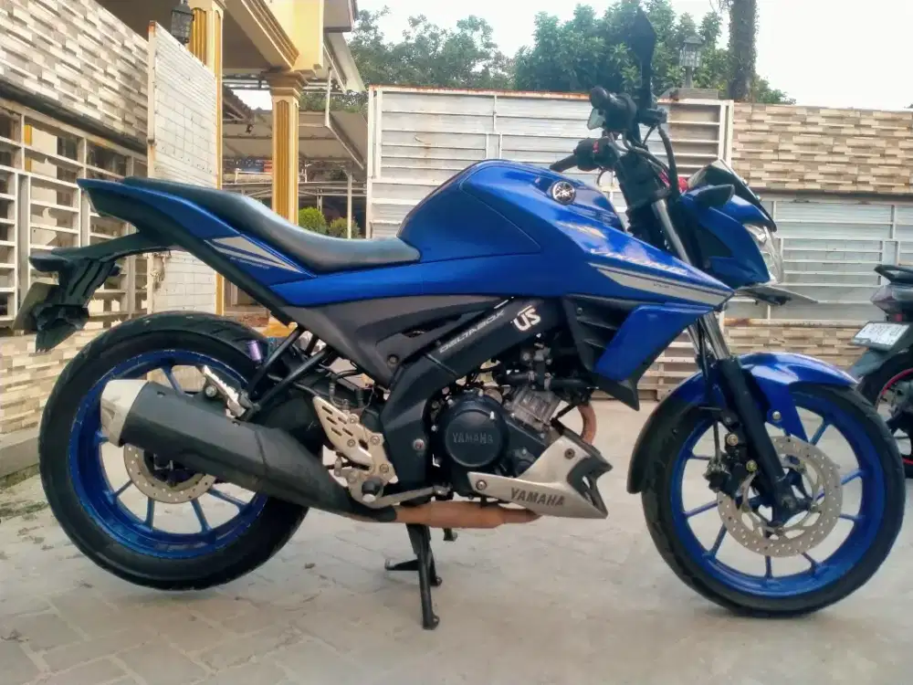 Yamaha Vixion R lengkap sehat mesin segel keterangan detail dibawah