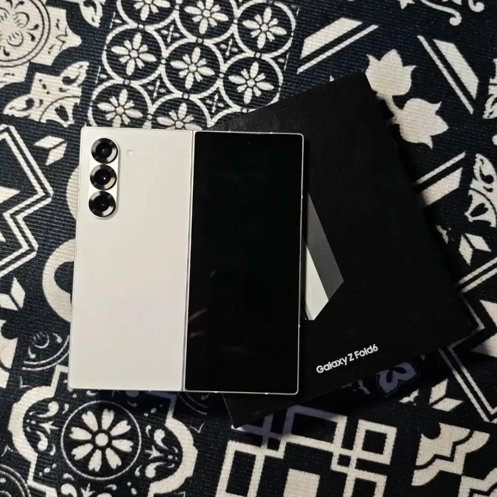 Samsung Fold 6 12/512GB Exclusive Color White