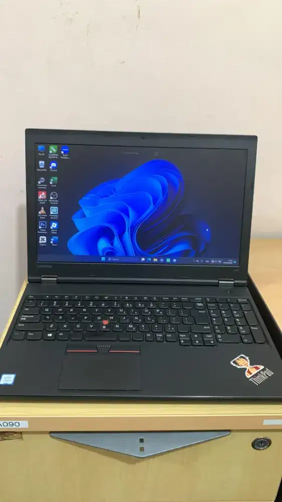 LENOVO THINKPAD L570 - i5 gen 7 - 8 / 256