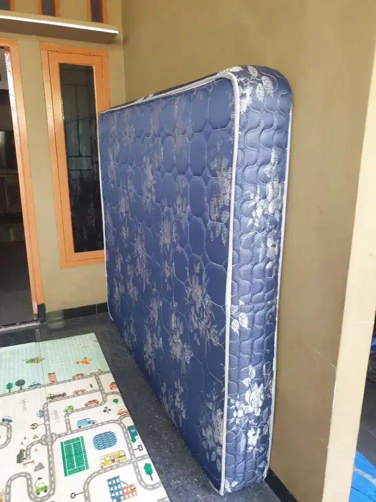 Jual kasur uniland & mesin cuci polytron 2 tabung