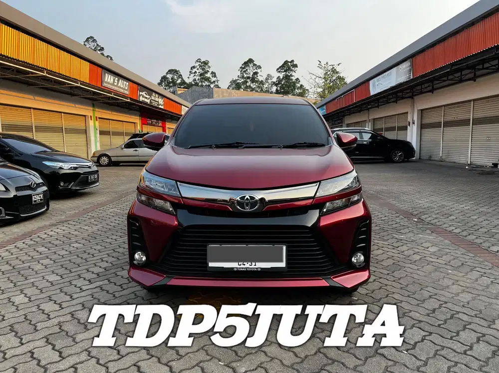 TOYOTA VELOZ 1.5 2021 AT RED COLOUR FACELIFT