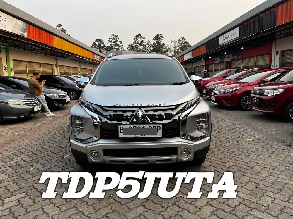 MITSUBISHI XPANDER CROSS AT 2019 PREMIUM