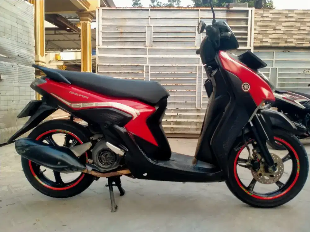 Yamaha Gear lengkap motor sehat walafiat keterangan detail dibawah