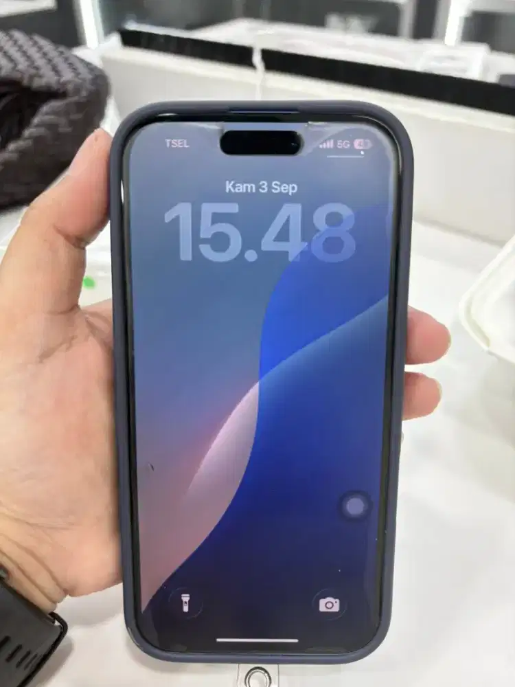 IPhone 16 128 GB Fullset Like New Ex Pemakaian Cewek !!!