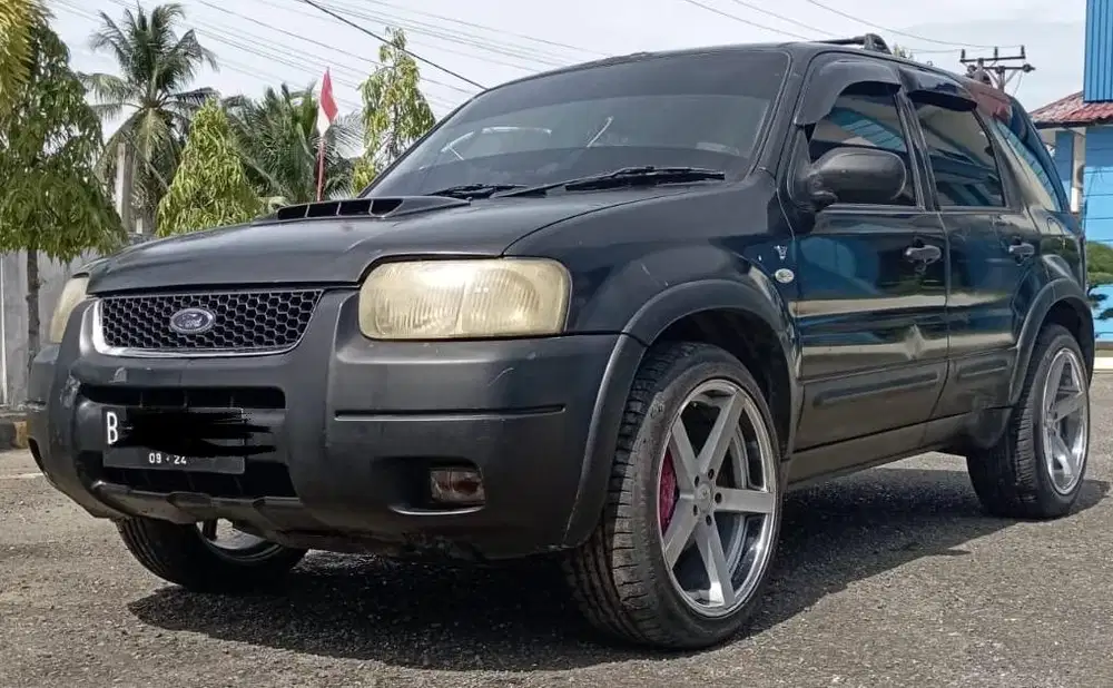 DI JUAL FORD / ESC XLT 4WD 3.0L AT PLAT JAKARTA