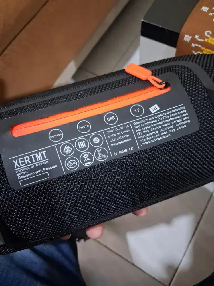 Speaker bluetooth