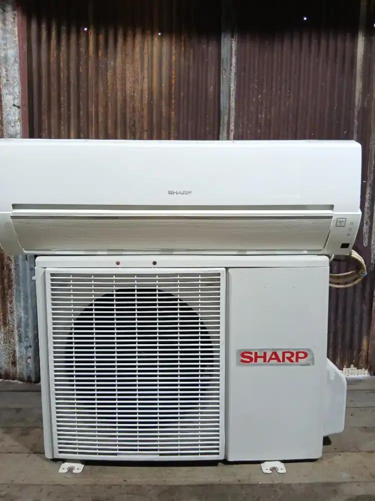 MENJUAL AC BEKAS 1/2 PK KOMPLIT