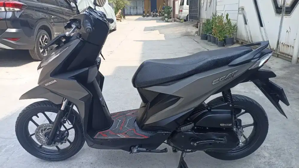 Honda beat deluxe CBS ISS tahun 2023 / 2024.