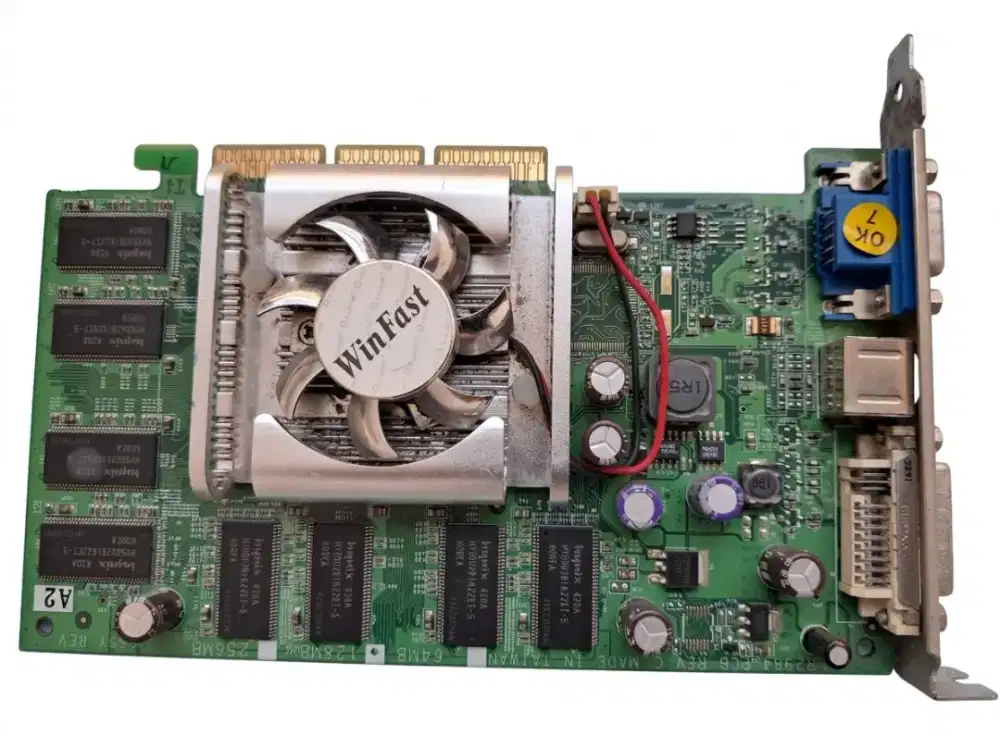 VGA WINFAST A360 LE TD