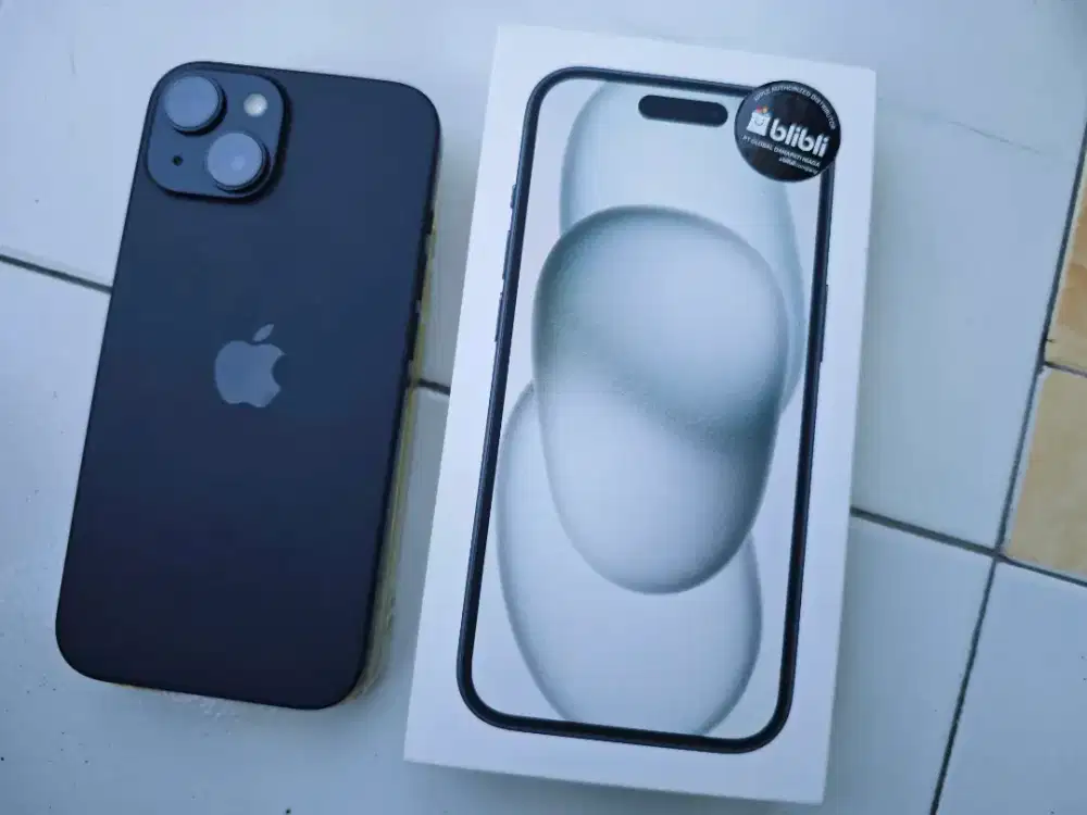 Iphone 15 128Gb ex Ibox Hitam