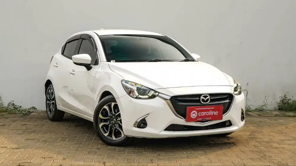 Mazda 2 1.5L SKYACTIV AT 2018 - GARANSI 1 TAHUN - LOW KM