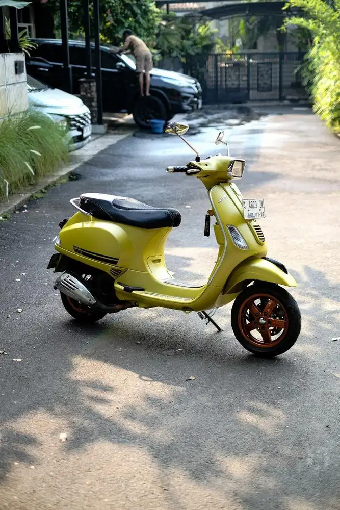 PIAGIO VESPA MATIC S 125 3VIE TAHUN 2016