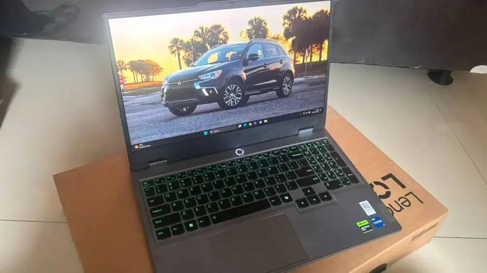 Laptop Gaming Lenovo LOQ 15IRX9 (Core i7-13650HX, RTX 4050, RAM 28GB)