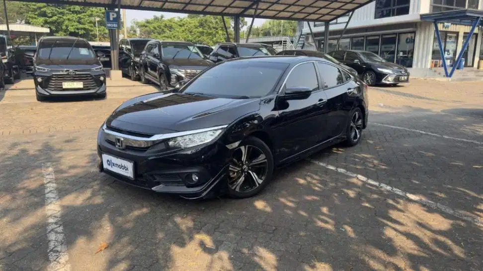 Pajak Panjang - Honda Civic 1.5 Turbo Bensin-AT 2018