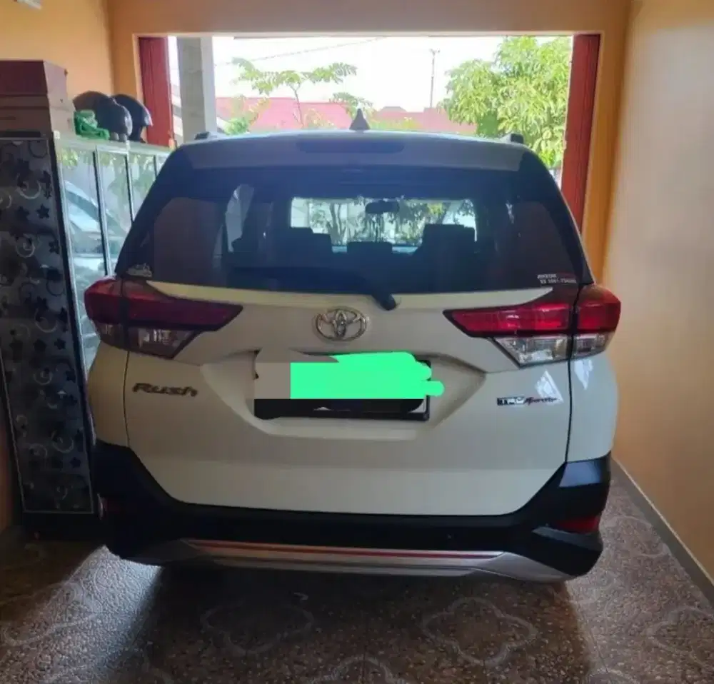 TOYOTA RUSH 1,5S AT TAHUN 2021