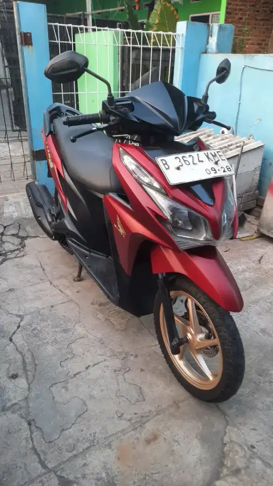 Vario 125 kzr iss 2013