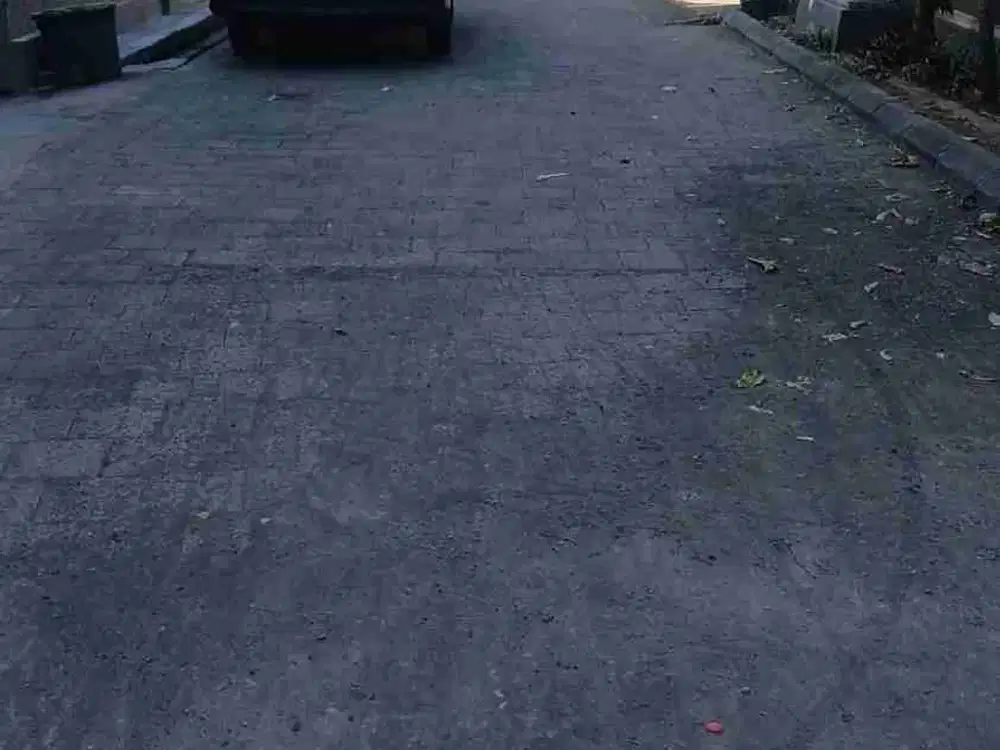 Tanah luas kecil di sesetan jalan Cenigan Sari Denpasar Selatan