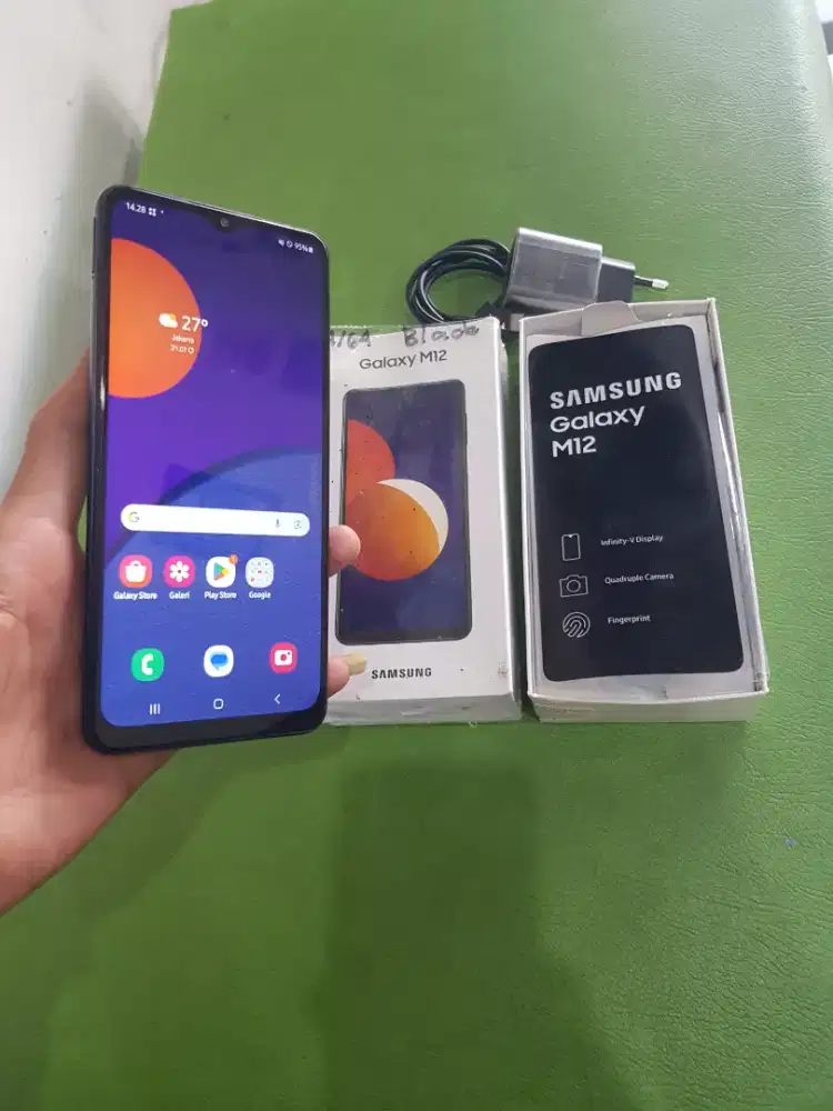 SAMSUNG m20 awet ram 4/64