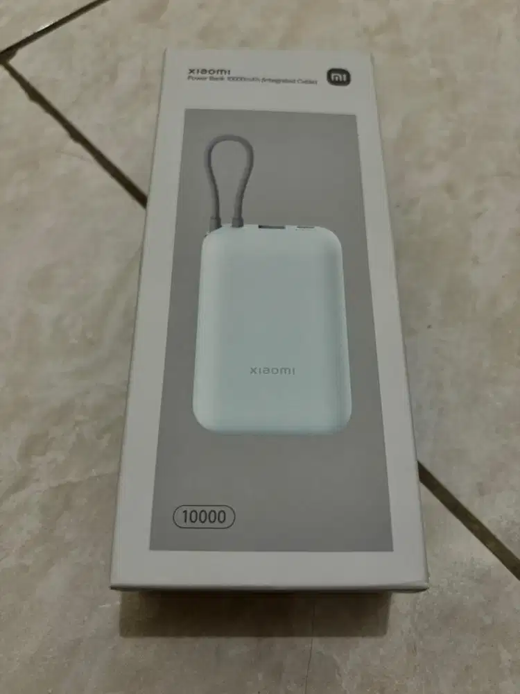Di jual Power Bank 10000mAh (Integrated Cable)