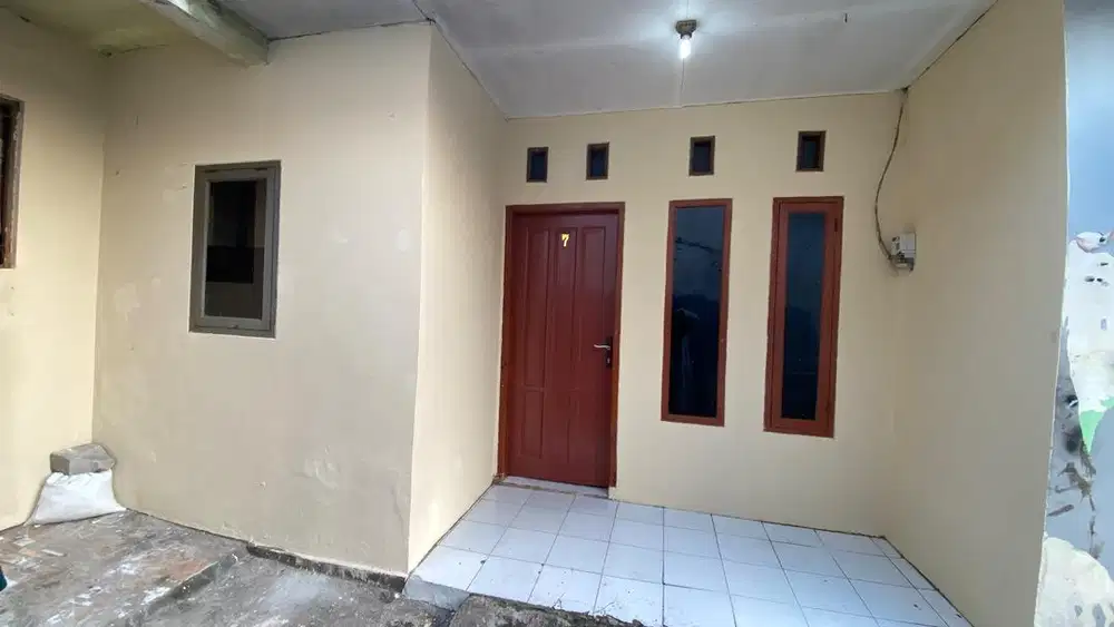 Disewakan Rumah Tinggal 2 Kamar Bulanan/Tahunan di Pamulang